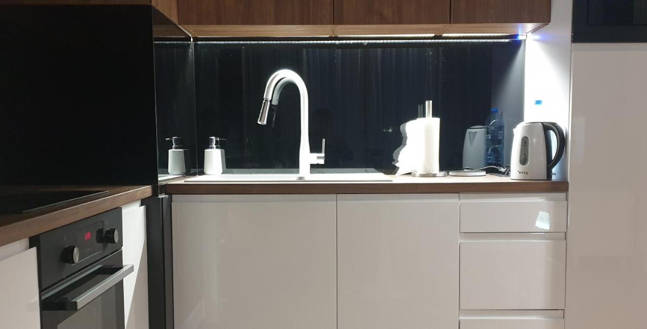 "Nowy Apartament" Sypialnia , Garaz, 1500 M Od Morza, Netflix กดัญสก์ ภายนอก รูปภาพ